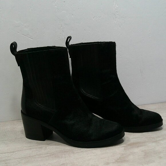 UGG Camden Exotic Cow Hair Chelsea-style Ankle Boot Block Heel Size 9 - Picture 1 of 12